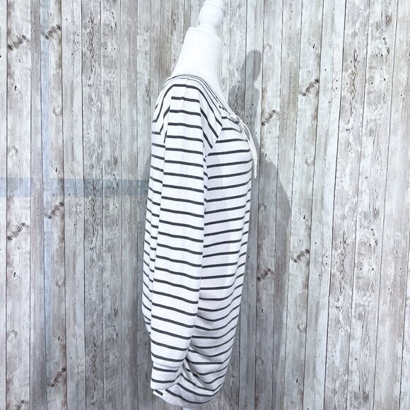 A:Glow Long Sleeve Maternity Sweatshirt | White with Gray Striped | Medium - Picture 3 of 10